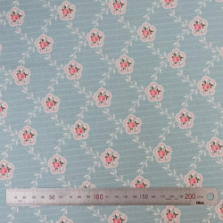 Tissu coton Motif Fleur - Petites roses reliées  (50cm)