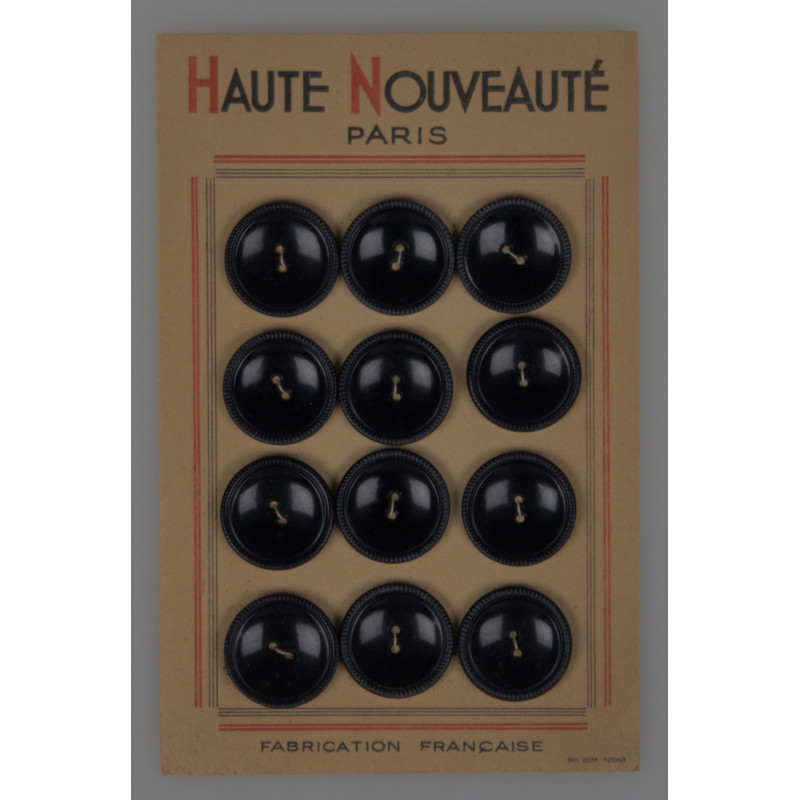 Boutons concaves noirs